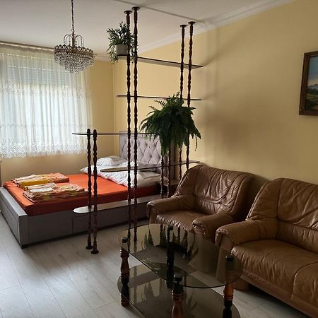 Termal Apartman Tiszaújváros Exterior foto
